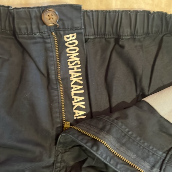 Chubbies Khakinator Shorts 5.5” - Picture 4 of 6